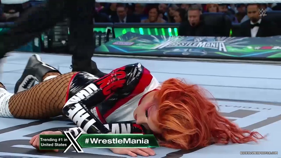 Becky_Mania_mp40626.jpg