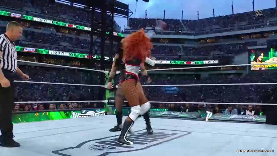 Becky_Mania_mp40736.jpg