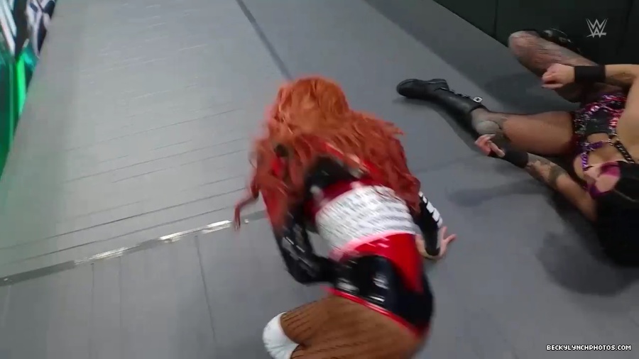 Becky_Mania_mp40808.jpg