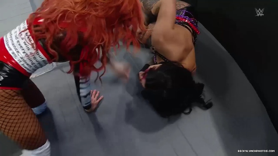 Becky_Mania_mp40809.jpg