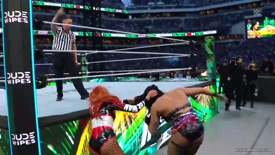 Becky_Mania_mp40812.jpg