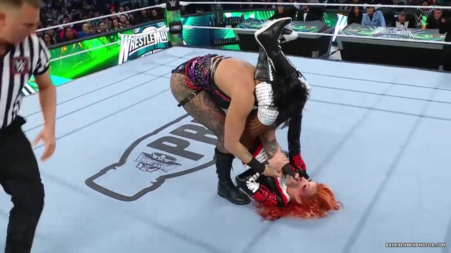 Becky_Mania_mp40953.jpg