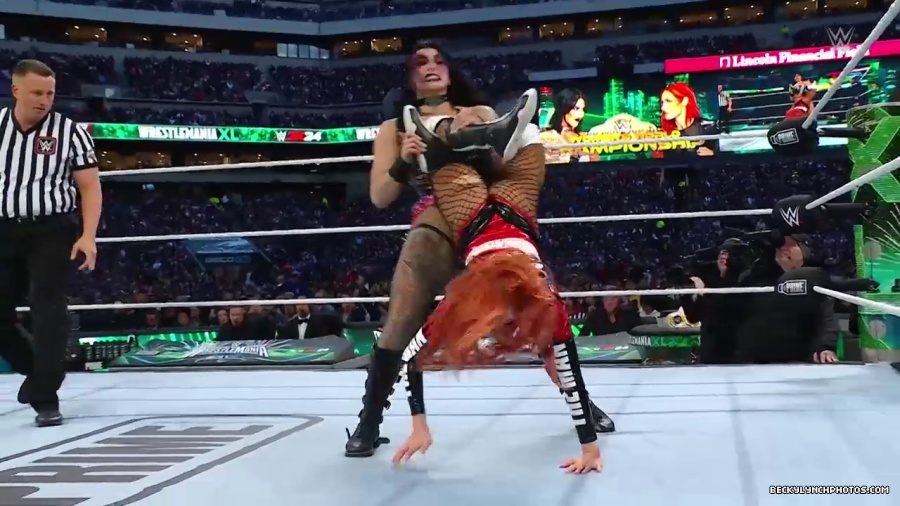 Becky_Mania_mp41094.jpg