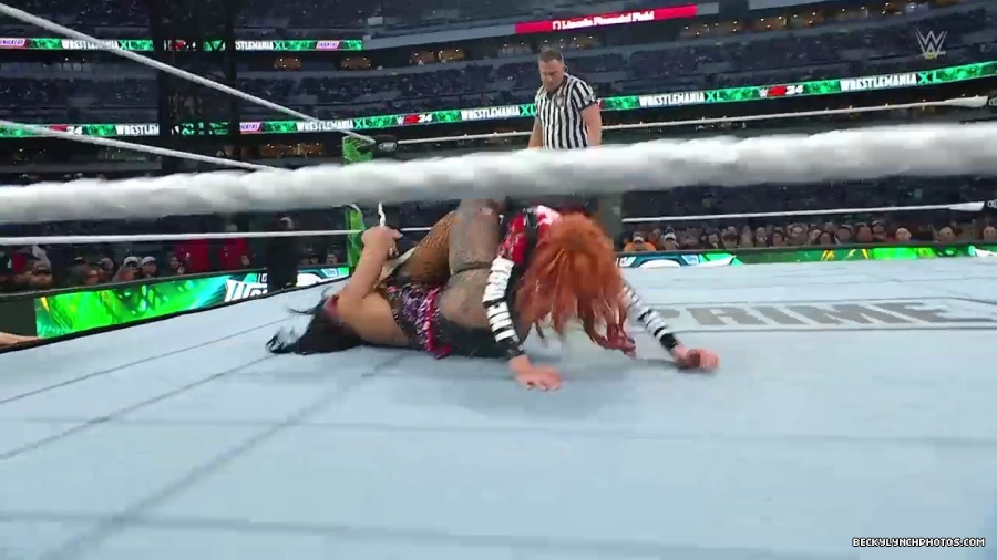 Becky_Mania_mp41139.jpg