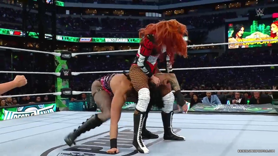 Becky_Mania_mp41322.jpg