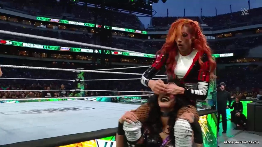 Becky_Mania_mp41335.jpg