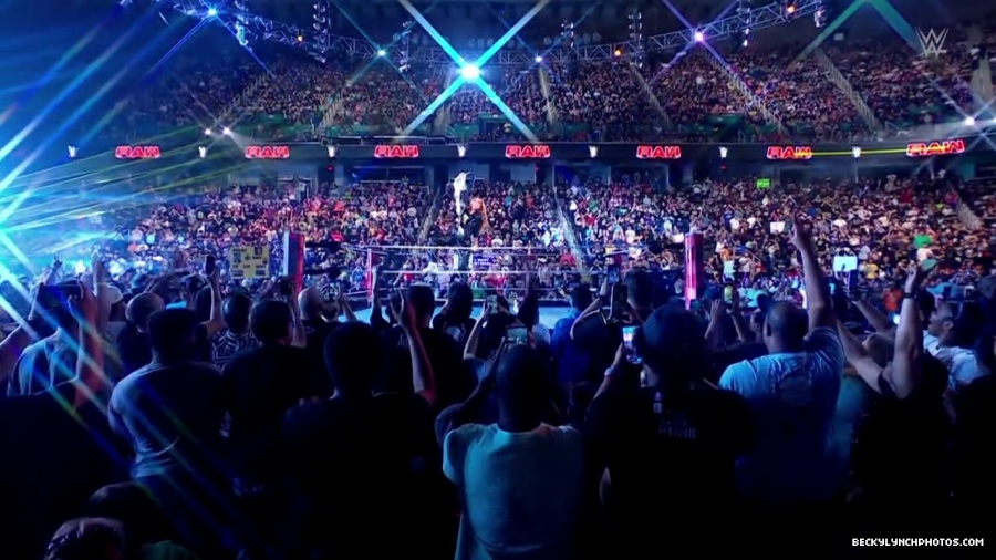 WWE01271.jpg