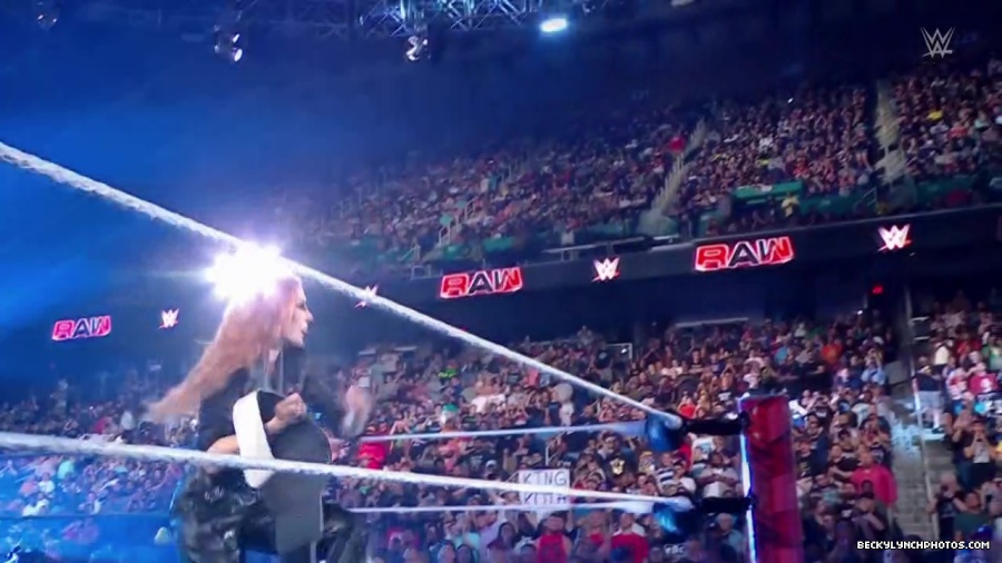 WWE01294.jpg