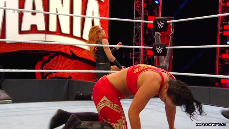 pfa-wwe_wrestlemania36_p1_720p_mkv6901.jpg