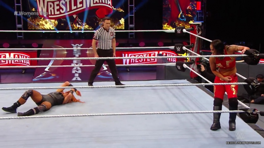 pfa-wwe_wrestlemania36_p1_720p_mkv6956.jpg