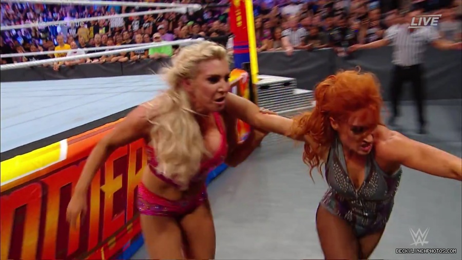 WWE_SummerSlam_2018_PPV_720p_WEB_h264-HEEL_mp48633.jpg