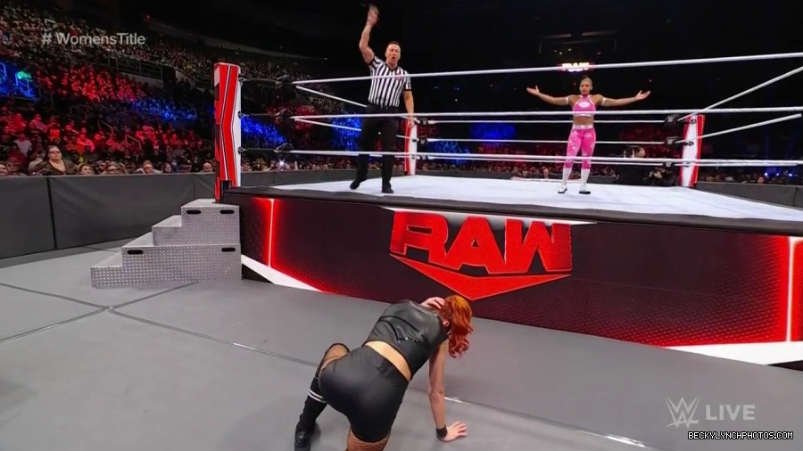 RAW_Women_mp40479.jpg