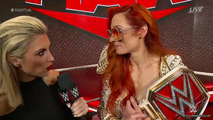 WWE_Raw_Talk_2021_11_01_1080p_WEB_h264-HEEL_mp40725.jpg