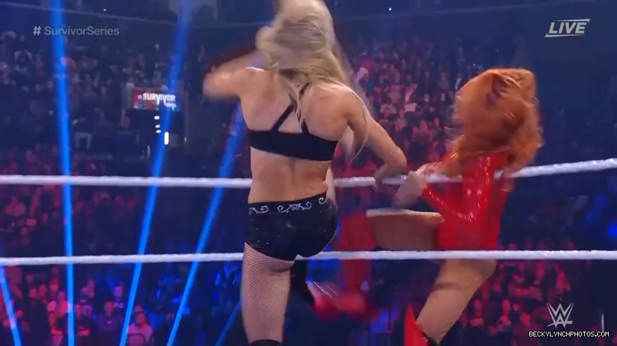 SURVIVOR_SERIES_2021_NOV__212C_2021_-_Becky_vs_Charlotte_0793.jpg