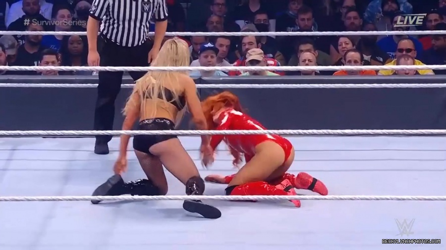 SURVIVOR_SERIES_2021_NOV__212C_2021_-_Becky_vs_Charlotte_1745.jpg