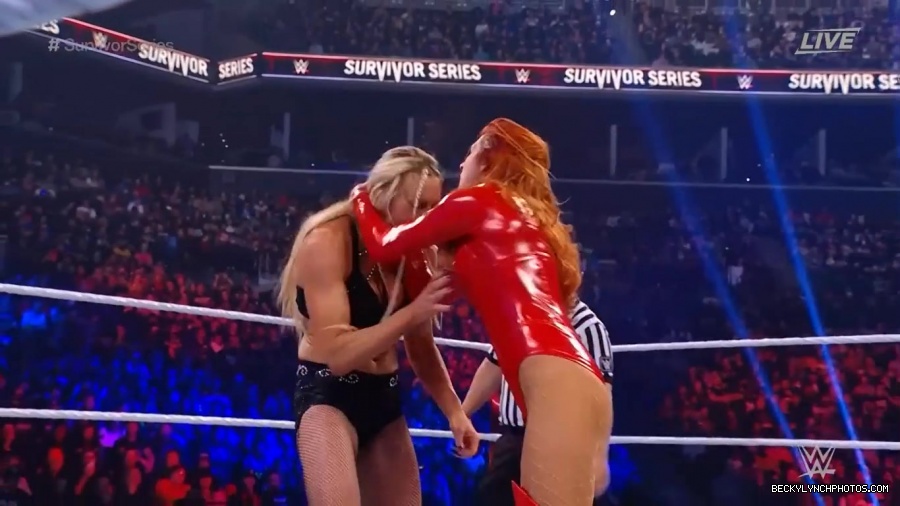 SURVIVOR_SERIES_2021_NOV__212C_2021_-_Becky_vs_Charlotte_2073.jpg