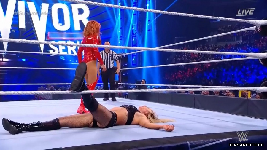 SURVIVOR_SERIES_2021_NOV__212C_2021_-_Becky_vs_Charlotte_2539.jpg