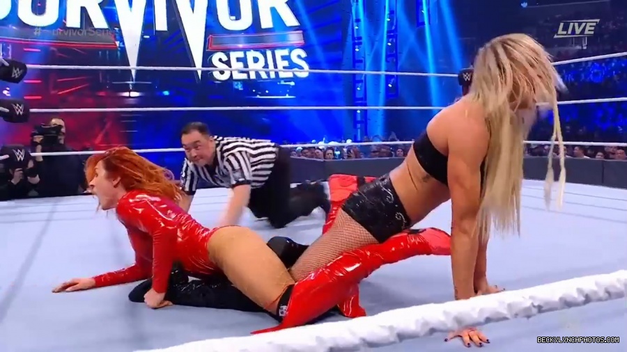 SURVIVOR_SERIES_2021_NOV__212C_2021_-_Becky_vs_Charlotte_2639.jpg