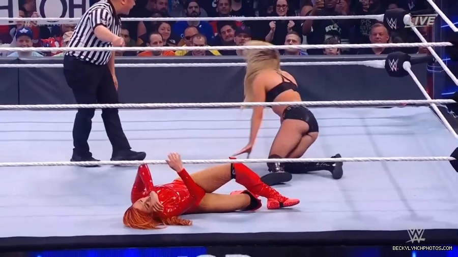 SURVIVOR_SERIES_2021_NOV__212C_2021_-_Becky_vs_Charlotte_2672.jpg