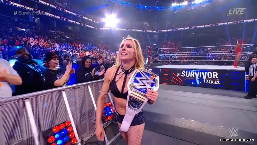 SURVIVOR_SERIES_2021_NOV__212C_2021_-_Becky_vs_Charlotte_3254.jpg